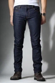 20 Jeans Keeps It Simple With Great Clothes At Awesome Prices