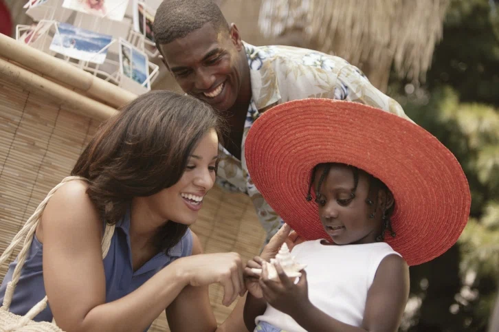 5 Ways to Save on Vacation Souvenirs
