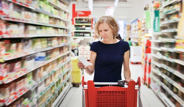 9 Things You Shouldn't Buy at the Dollar Store