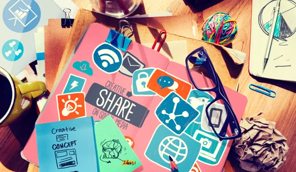 The Rise of the Fake Influencer: How to Spot Them & What to Look Out For