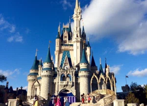 How to Go to Disney World Without Spending a Fortune