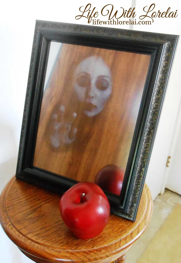 Haunted Mirror - A Budget-Friendly Halloween DIY Decoration