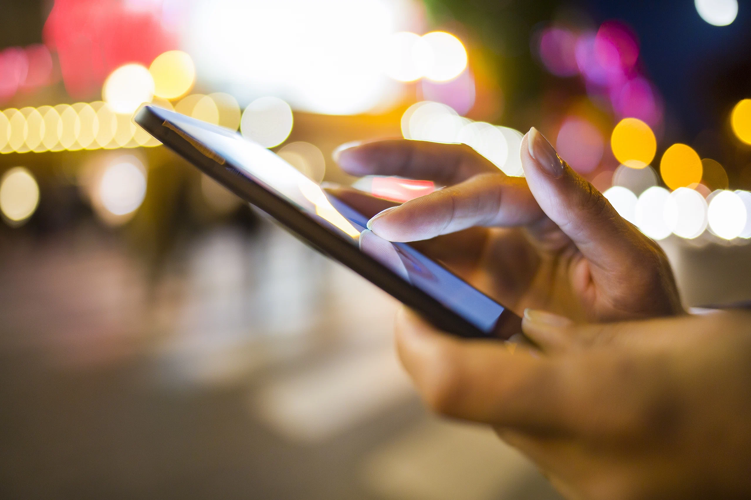 Stay Safe When Shopping Online: 5 Common E-Commerce Scams
