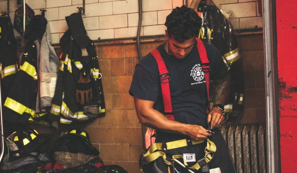 100+ Vacation Discounts on Lodging, Travel, Food, and Entertainment for First Responders