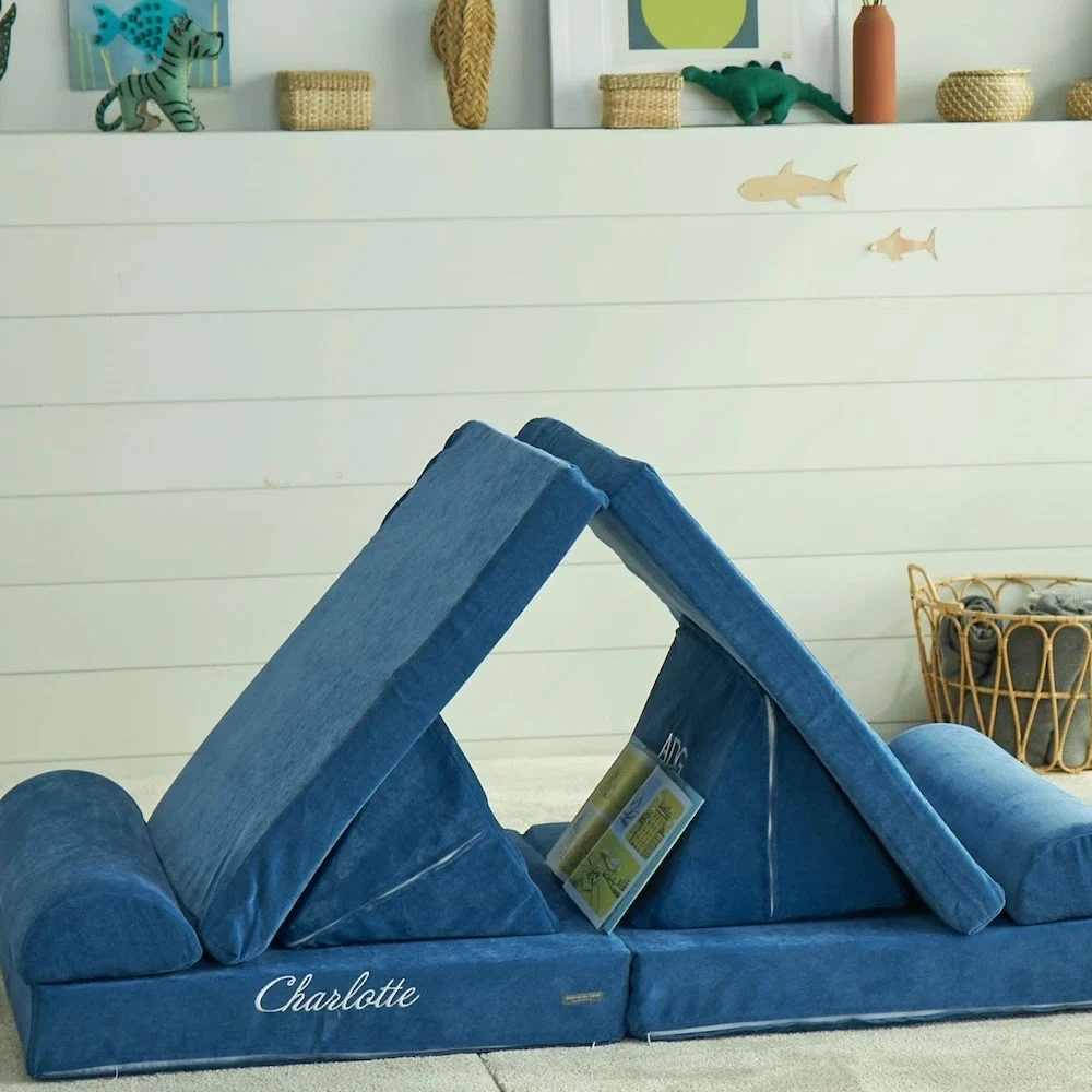 play couches build fort