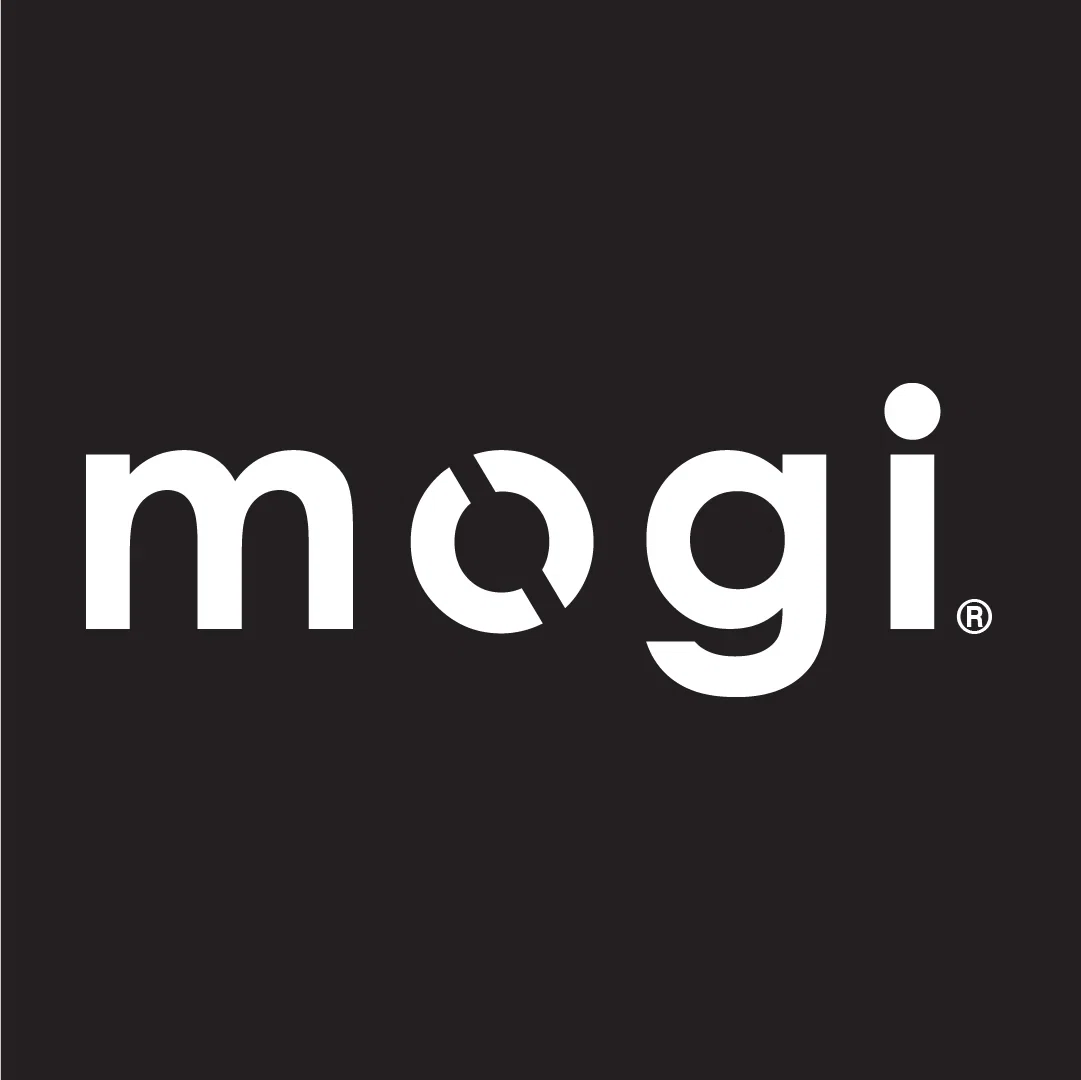 By Mogi