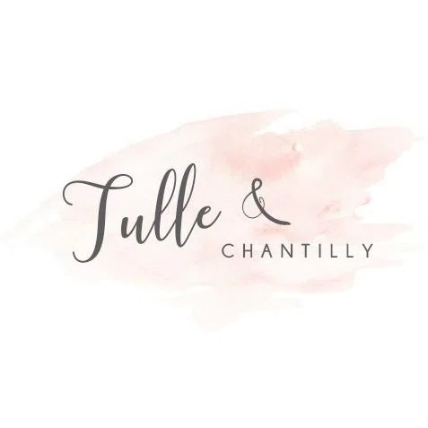 Tulle & Chantilly